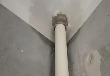 宏伟卫生间测漏水之渗水防护